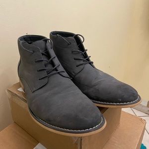 like new mens grey dress shoes!